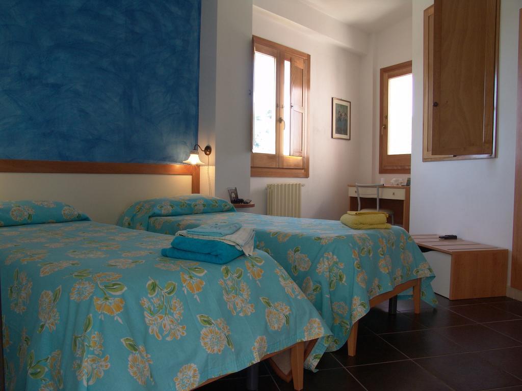 Ibla Vacanze Ragusa Cameră foto
